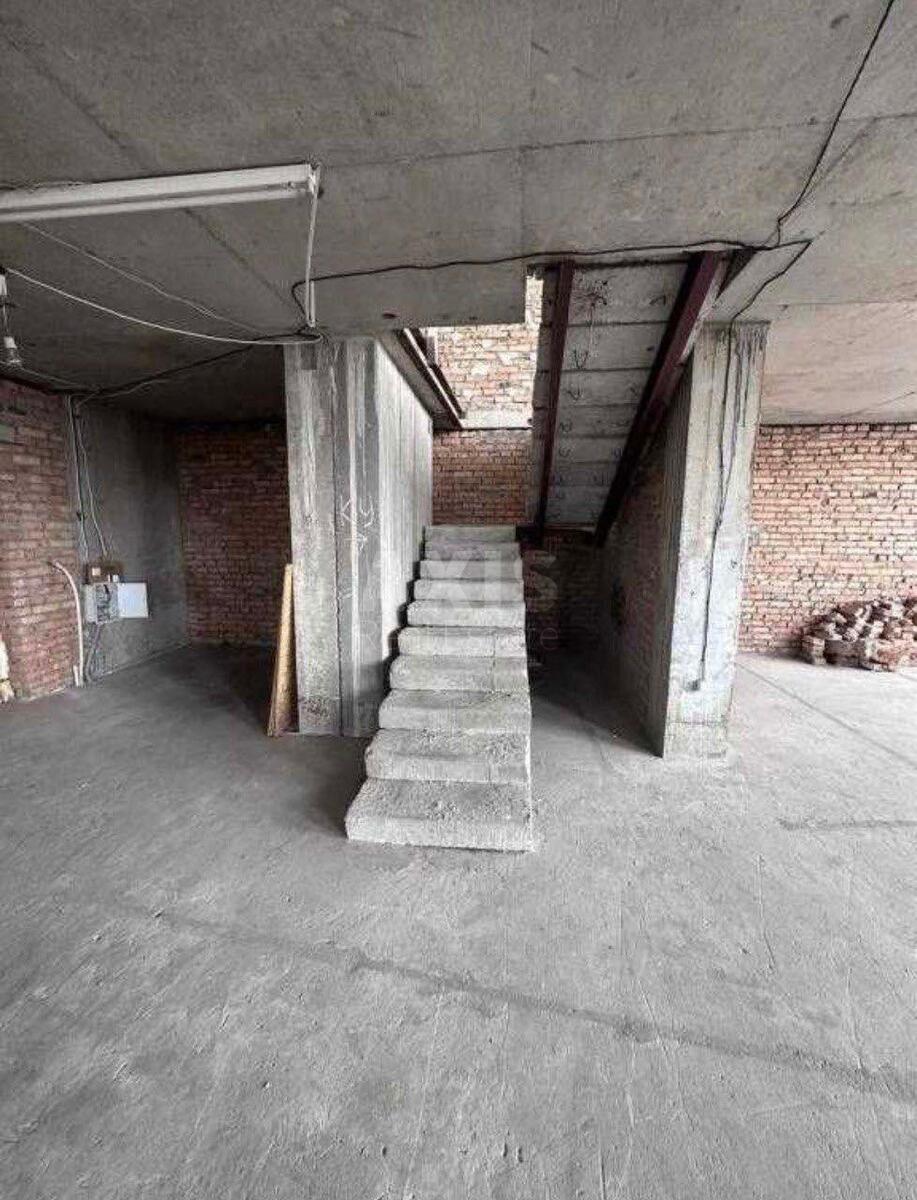 5k apartment pr-t Lobanovs'kogo 4Б2