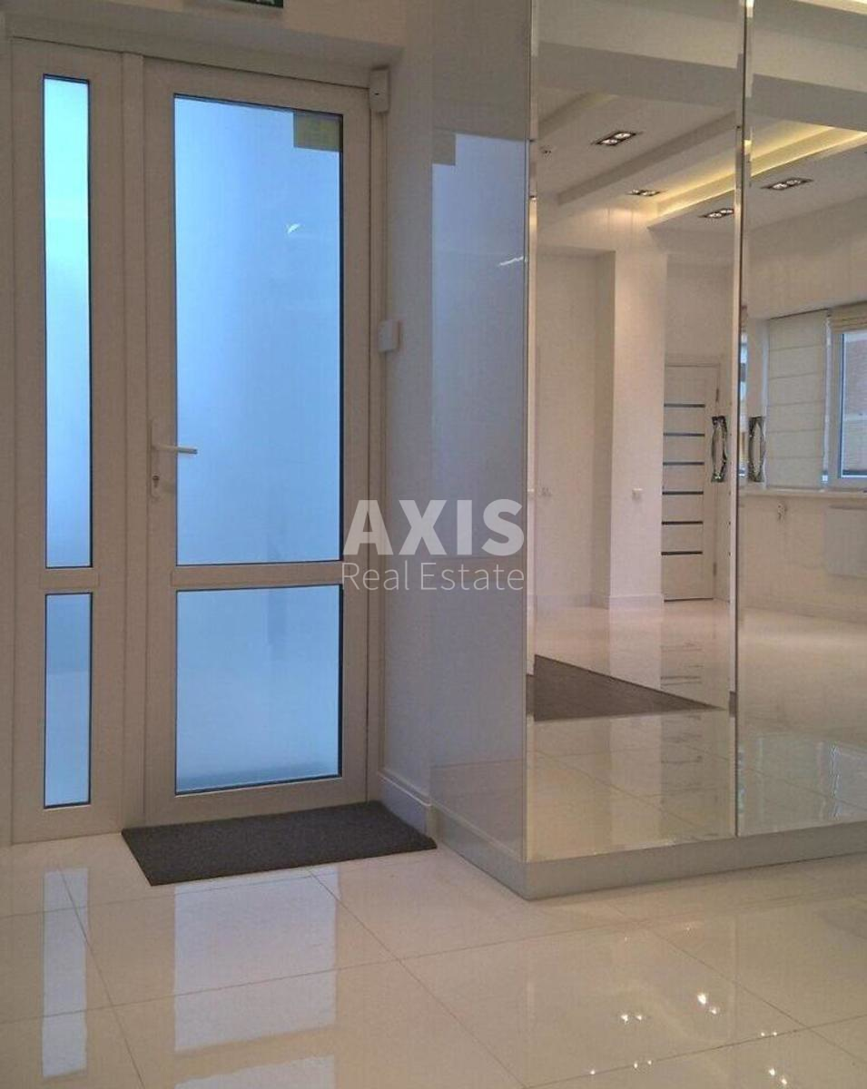 Office vul. Barbjusa Anri 5А, 96m2403737