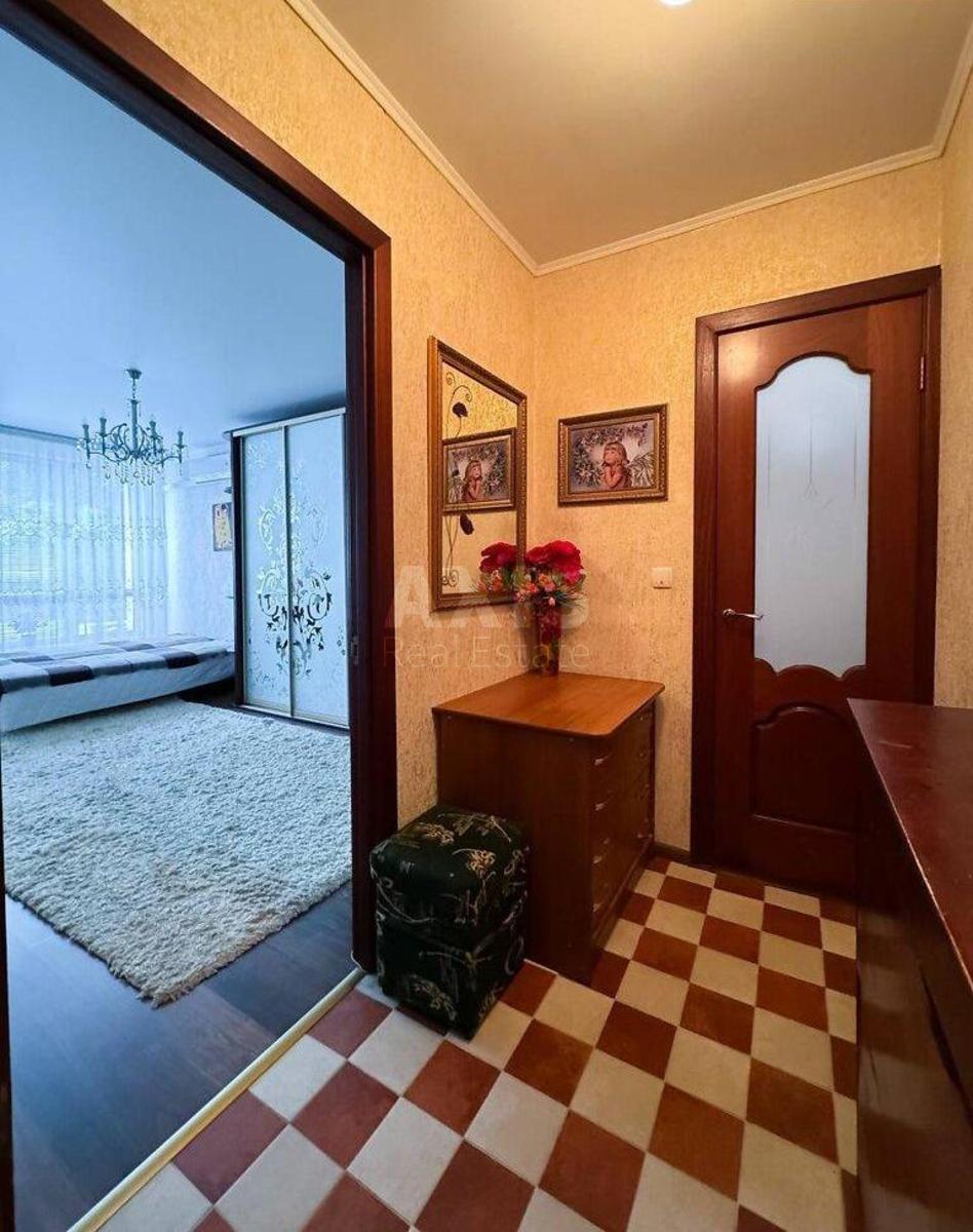 1k apartment pr-t Rokossovs'kogo Marshala 6Б0