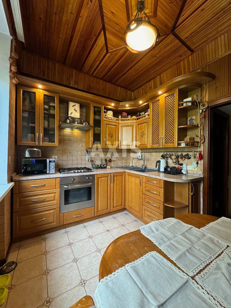 2k apartment prov. Gordienka Kostjantyna 10