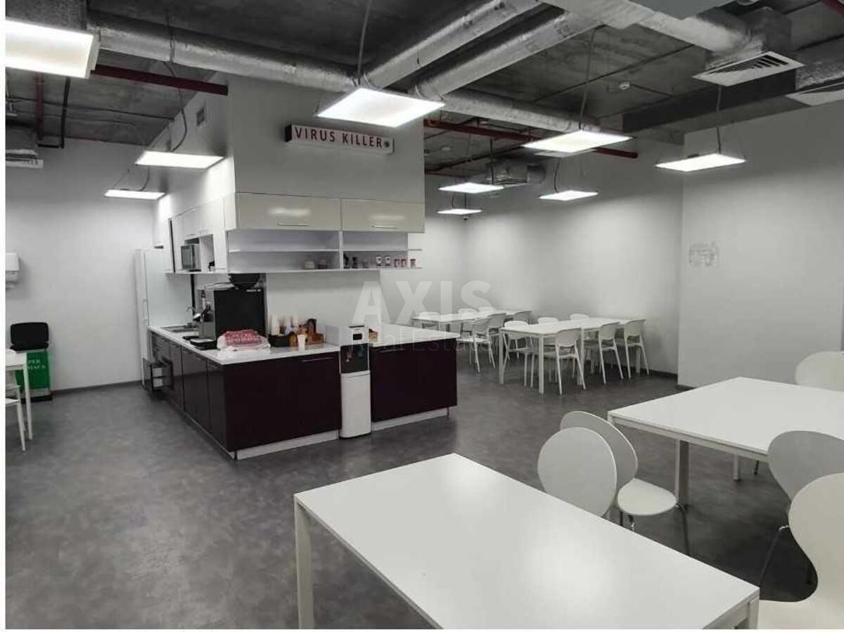Office vul. Jaroslavs'ka 58, 1300m2588132