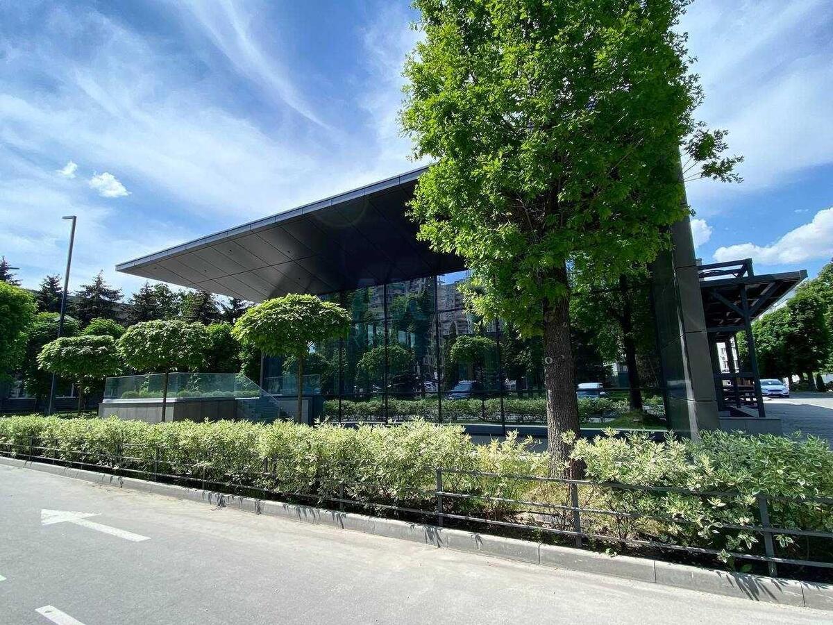 Office pr-t Peremogy 67, 554m21