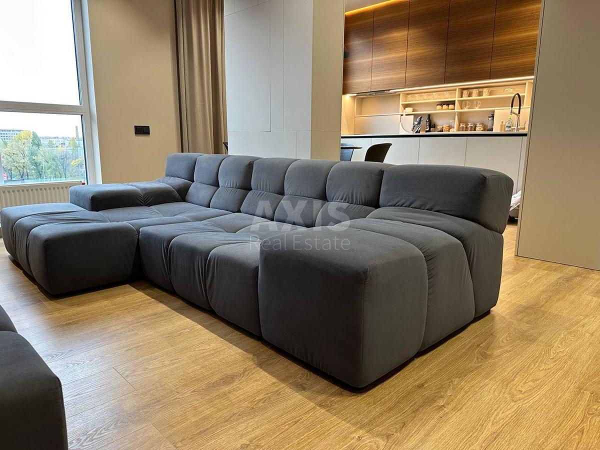 2k apartment vul. Kamianska 123