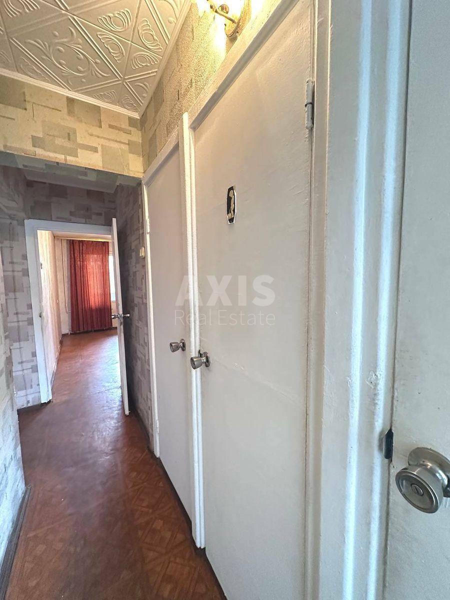 2k apartment vul. Miljutenka 235