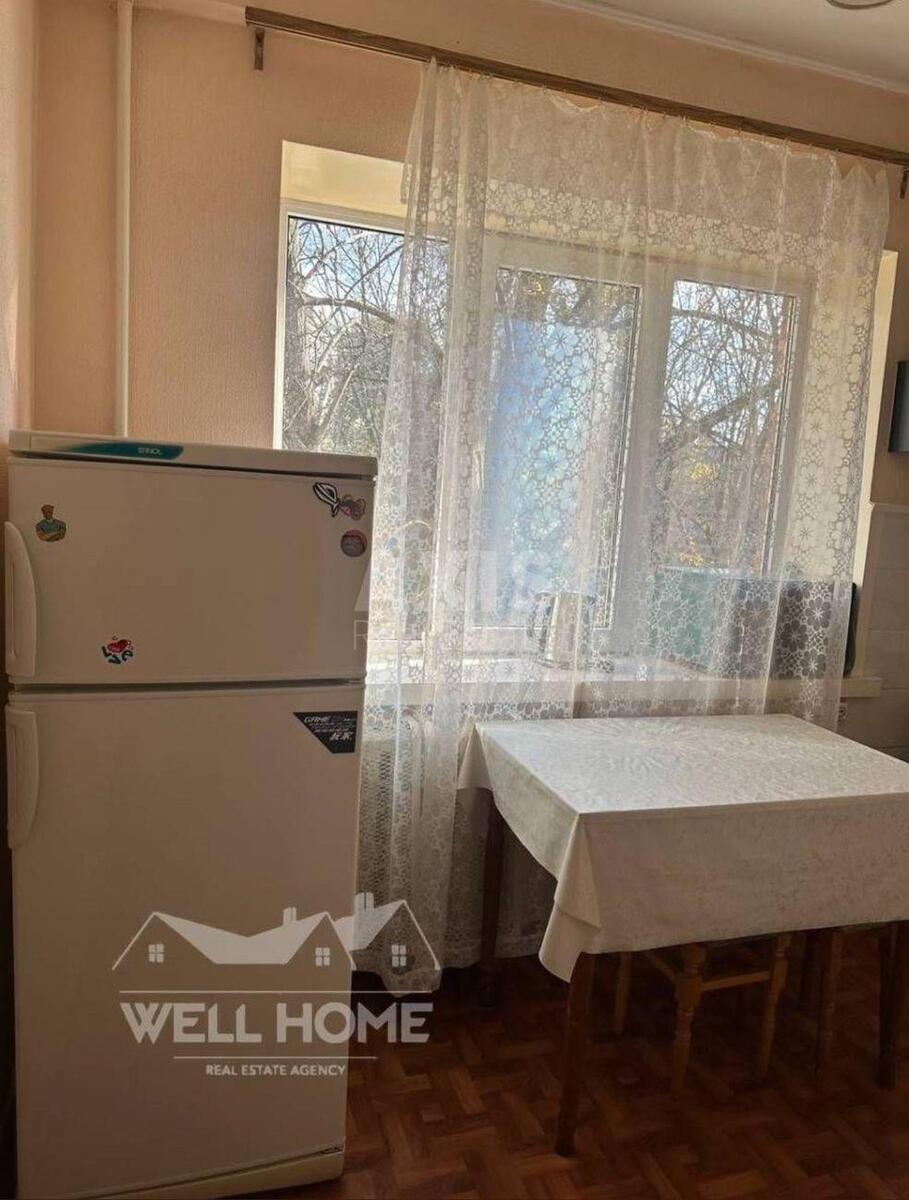 2k apartment bul. Lesi Ukrai'nky 7Б0