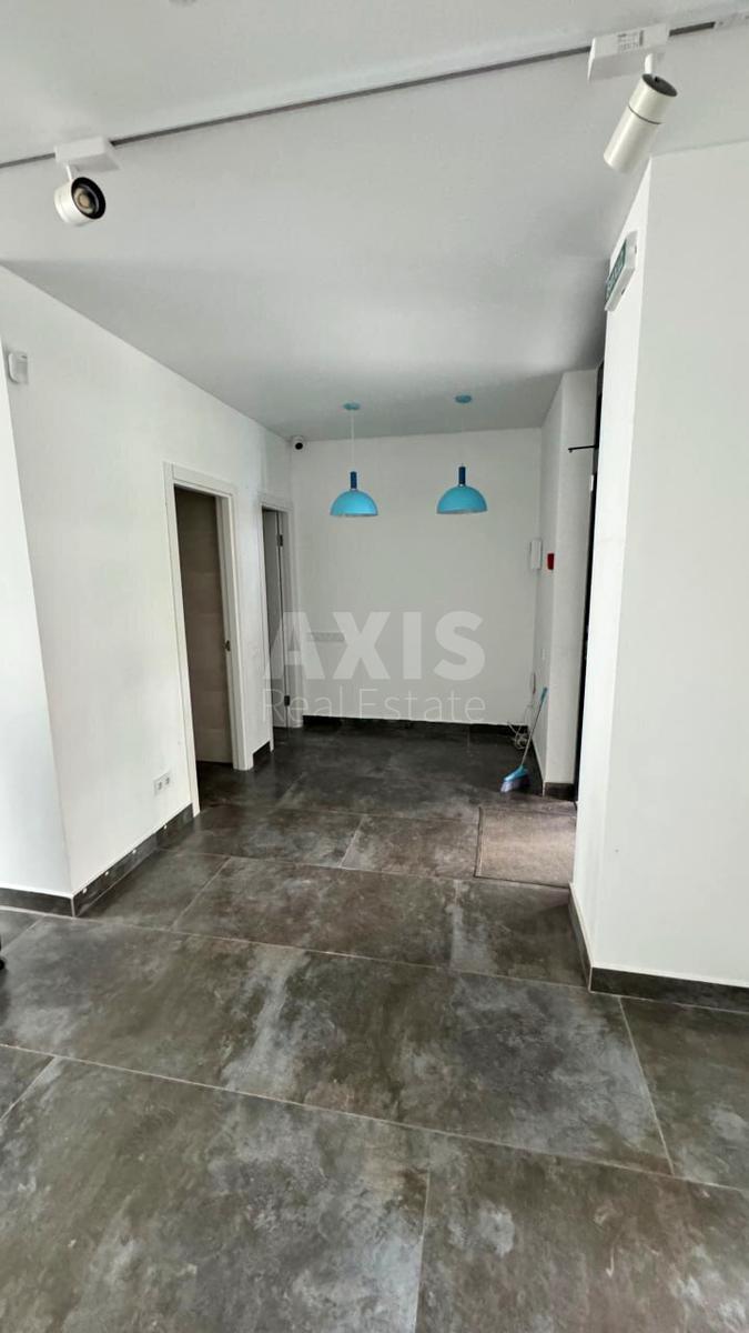 Офис ул. Салютная 2, 52м26031113