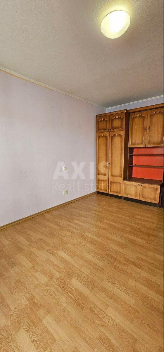 3к квартира ул. Ревуцкого 184