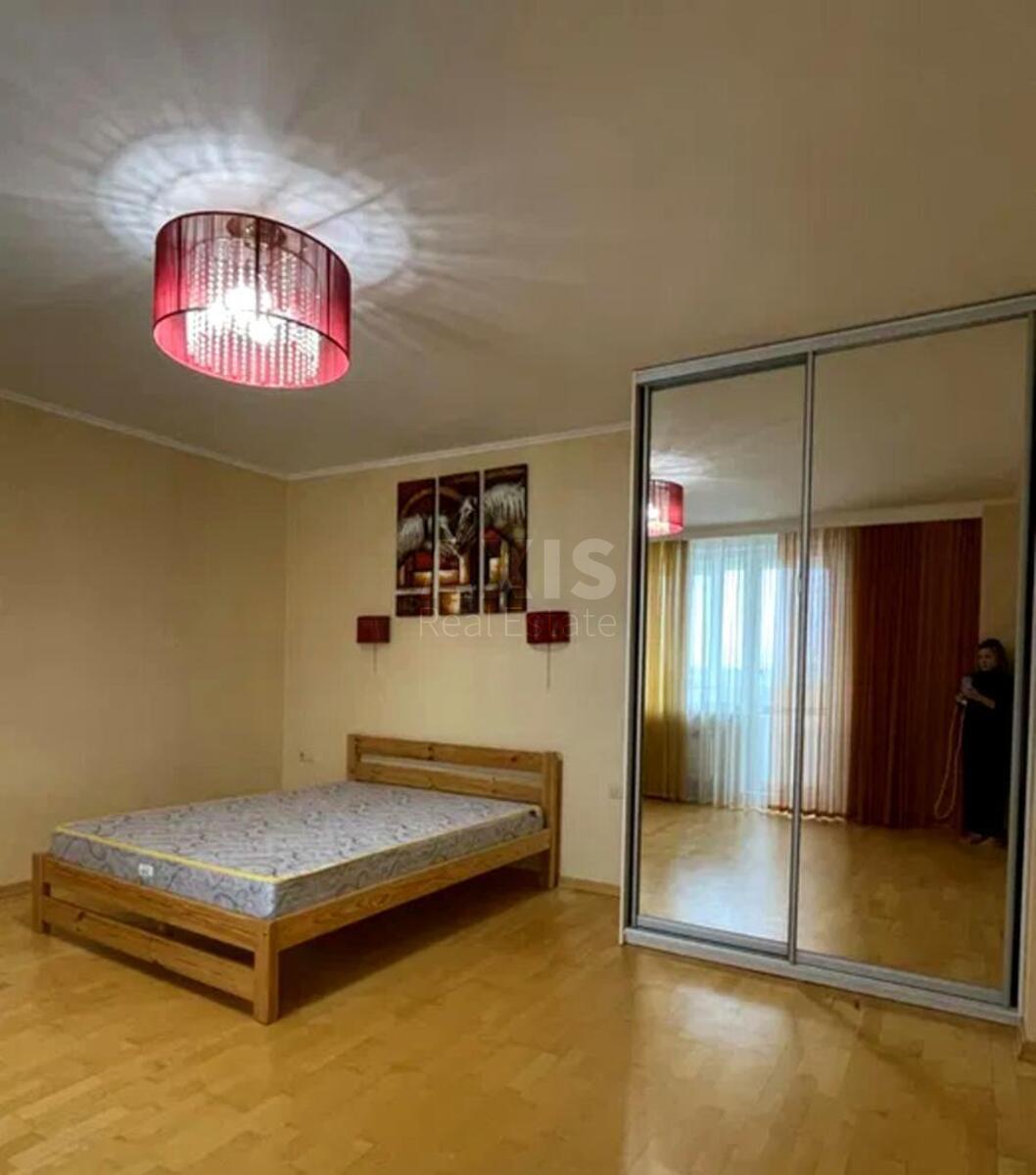 1k apartment pr-t Volodimira Іvasyuka 47А640052