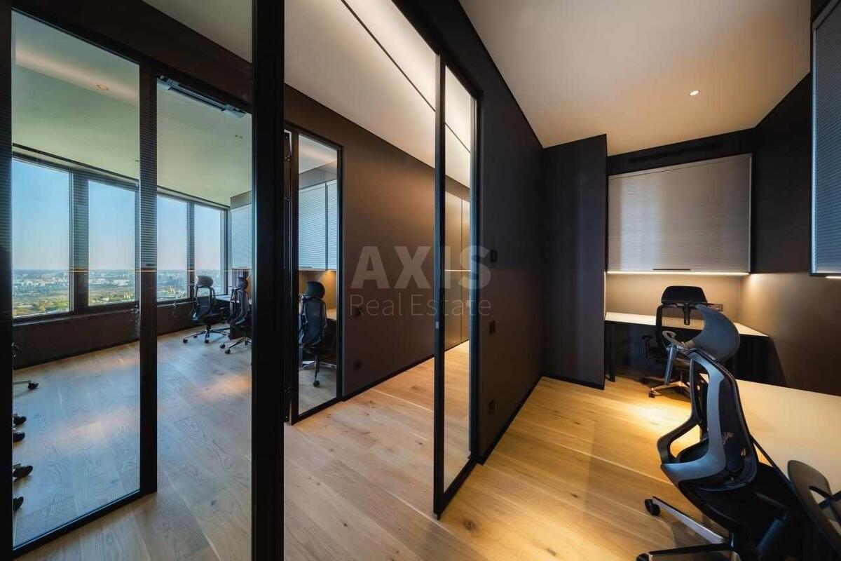 Office uzv. Klovs'kyj 7, 162m24