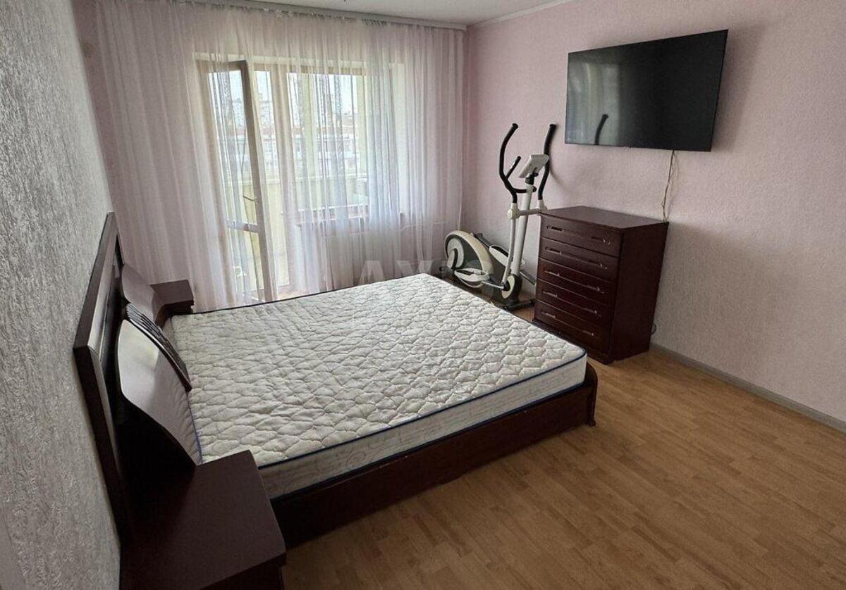 3k apartment pr-t Majakovs'kogo Volodymyra 693
