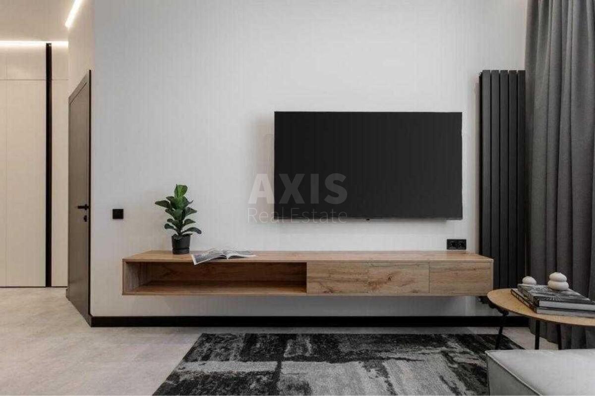 2k apartment vul. Myhajla Maksymovycha 324
