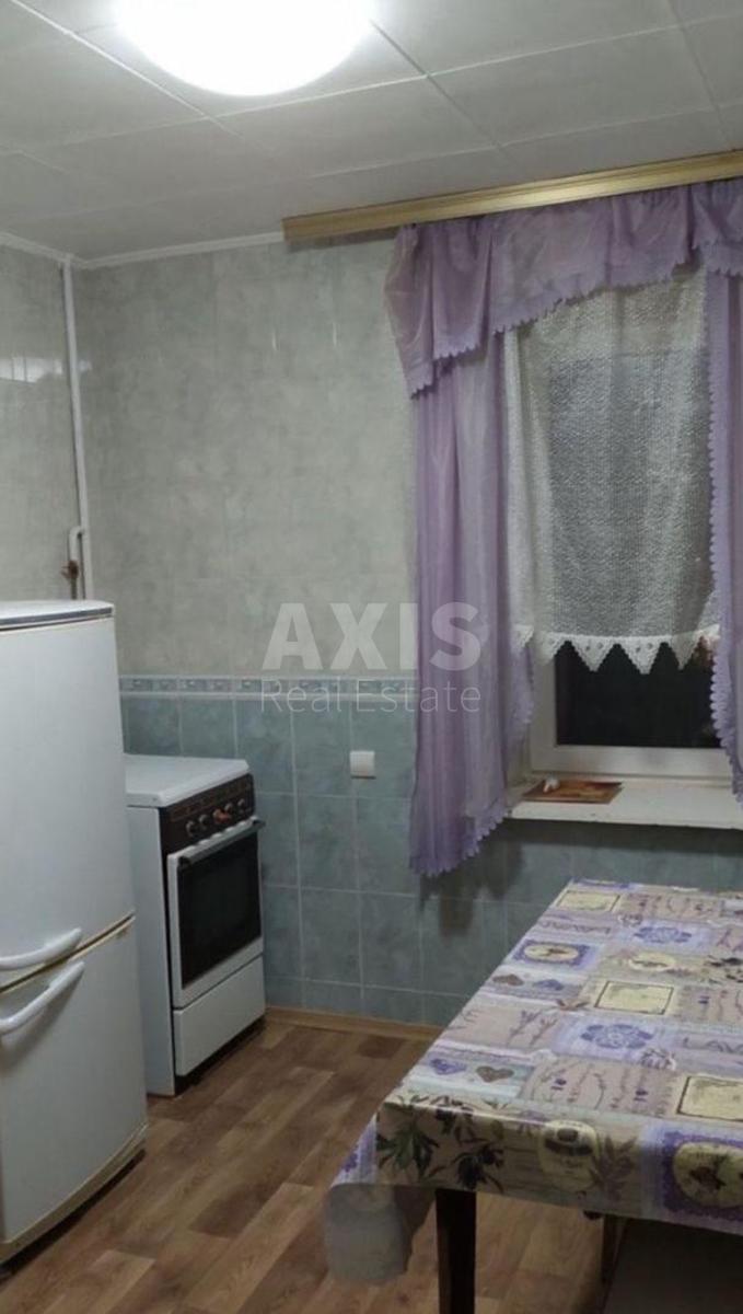 1k apartment vul. Bratyslavs'ka 152