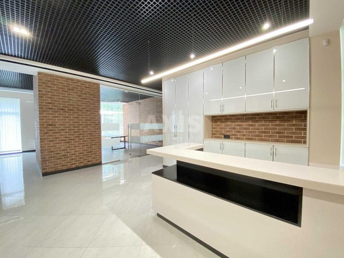 Office vul. Franka Ivana 11, 200m2572441