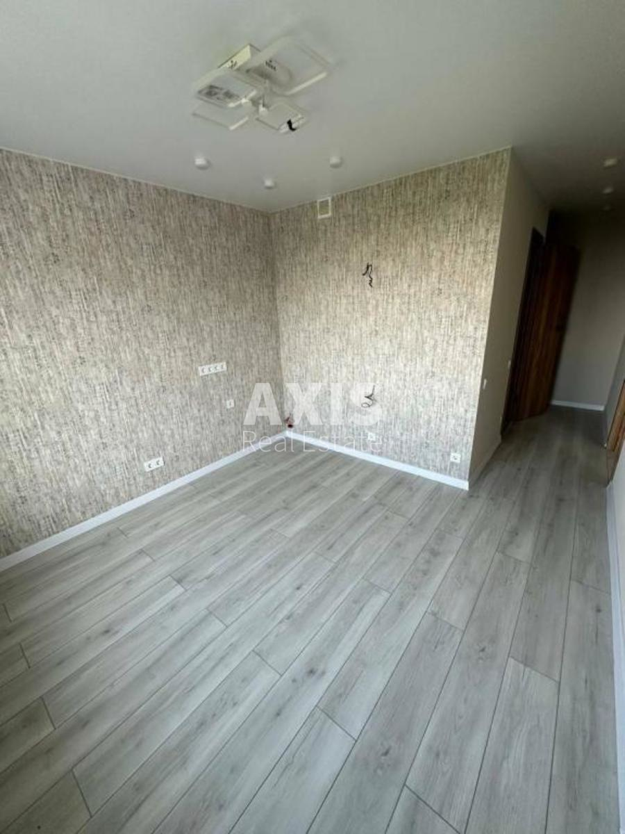 2k apartment prov. Lysogirs'kyj 200
