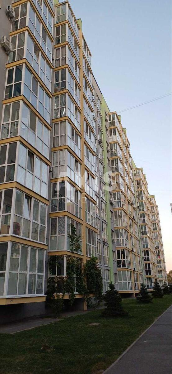 1k apartment vul. Polis'ka 3А596339