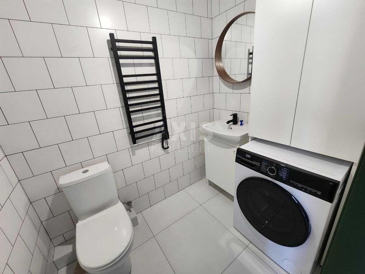 2к квартира ул. Олеся Бердника 1В576957