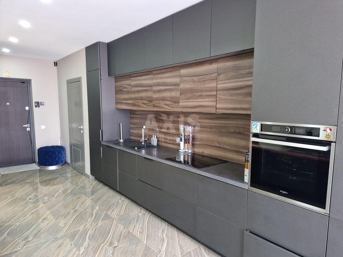 4к квартира ул. Предславинская 4058963