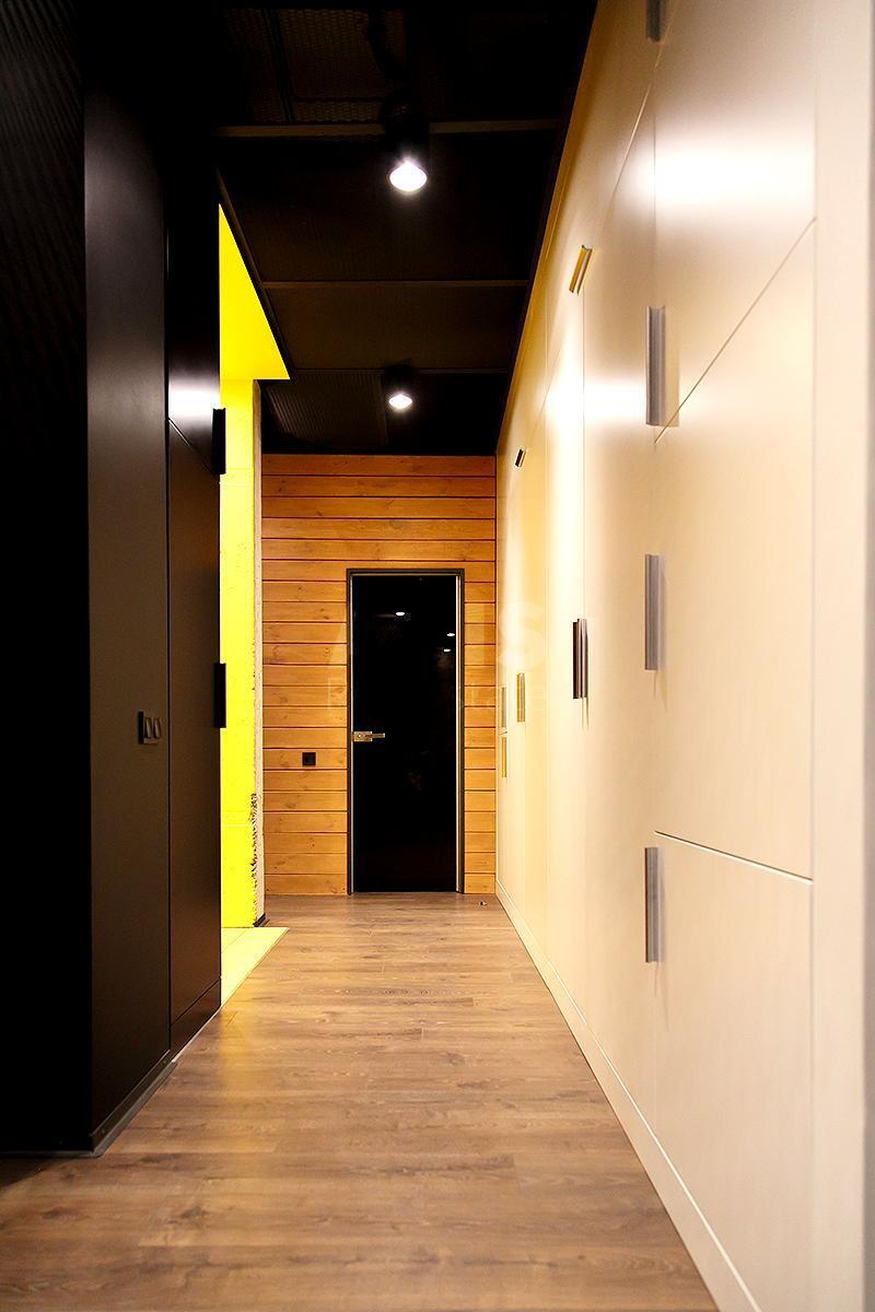 Office vul. Kondratjuka Jurija 7, 160m2589891