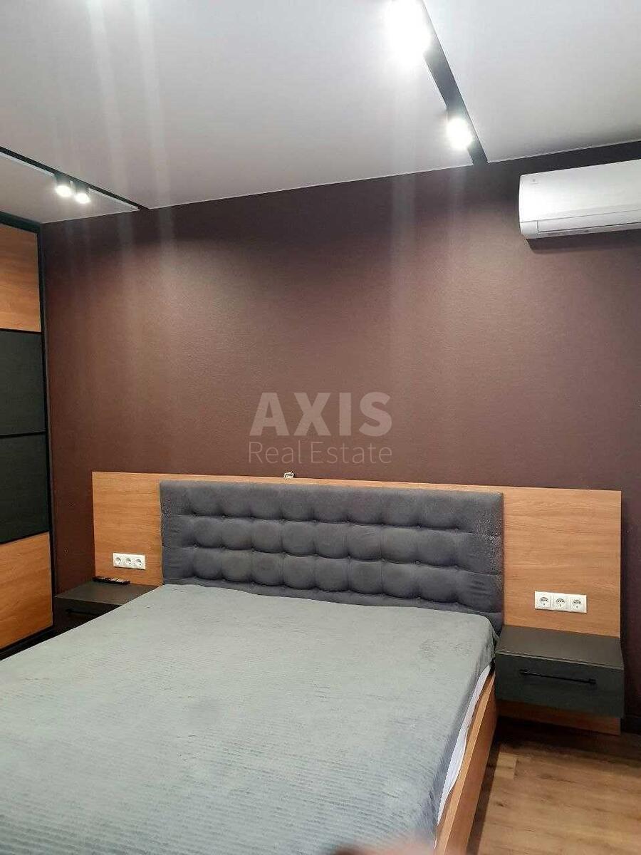 2k apartment vul. Sim'i' Kul'zhenkiv 336