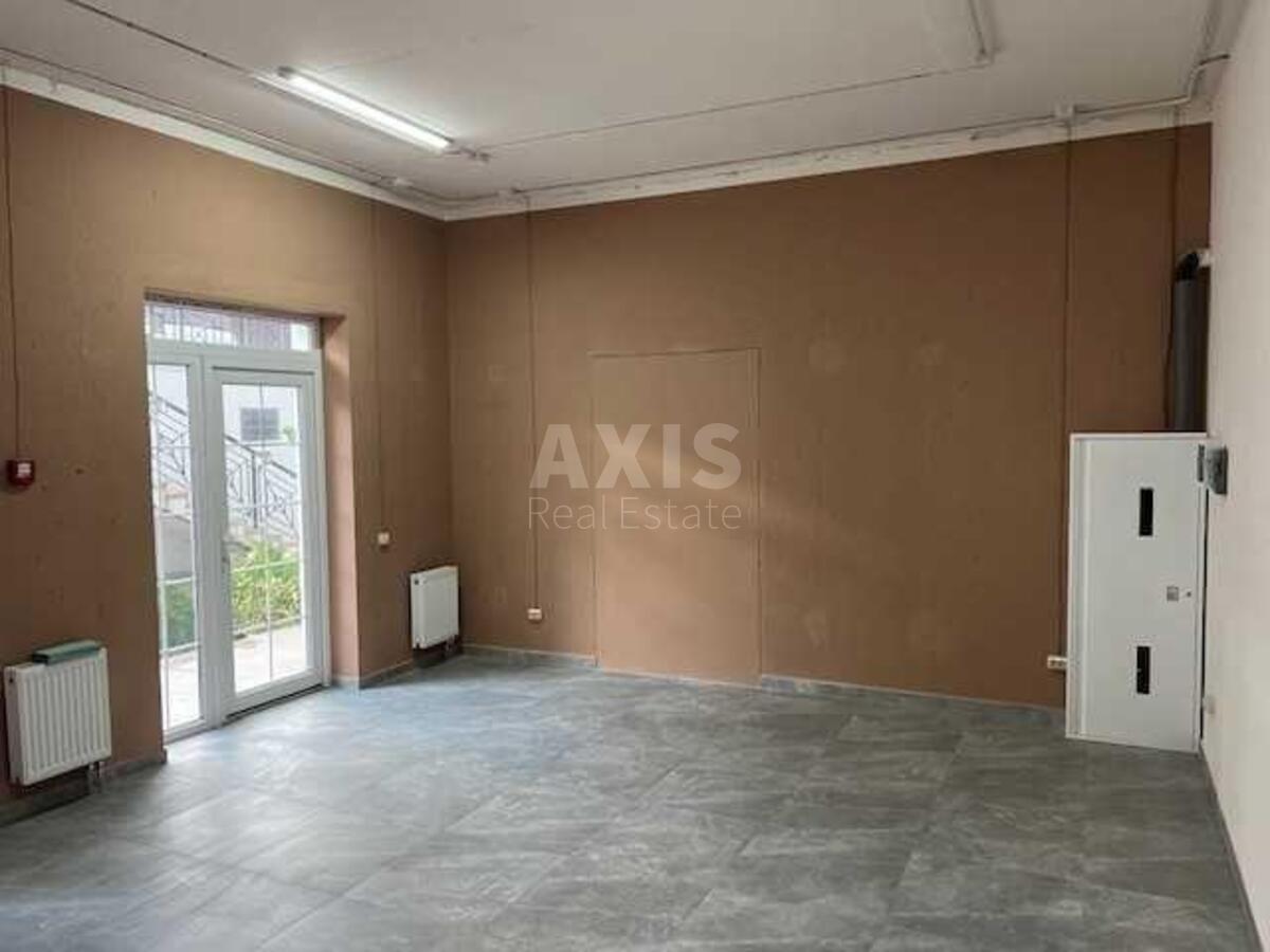 Trade object vul. Myhajla Maksymovycha 24, 60m2602987