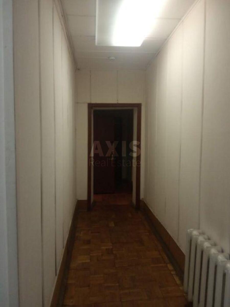 Office vul. Mezhygirs'ka 24, 623m24