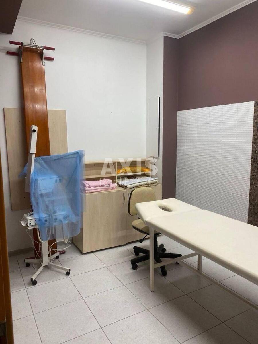 Office vul. Sichovyh Stril'civ 42, 241m2585672