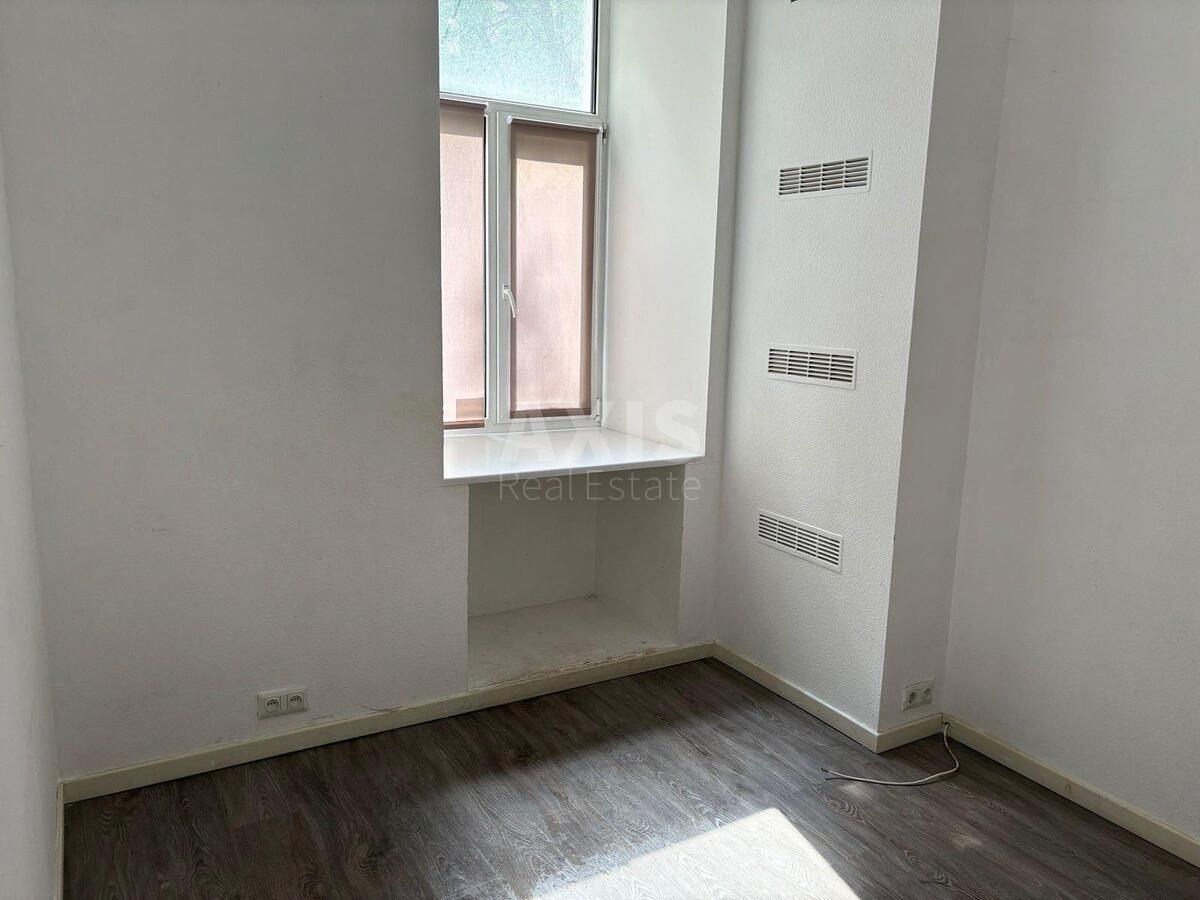 Office vul. Kruglouniversytets'ka 7, 52m23