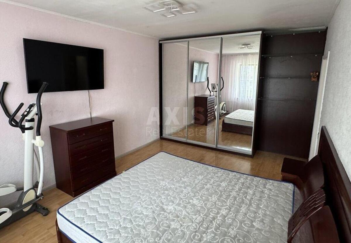 3k apartment pr-t Majakovs'kogo Volodymyra 694