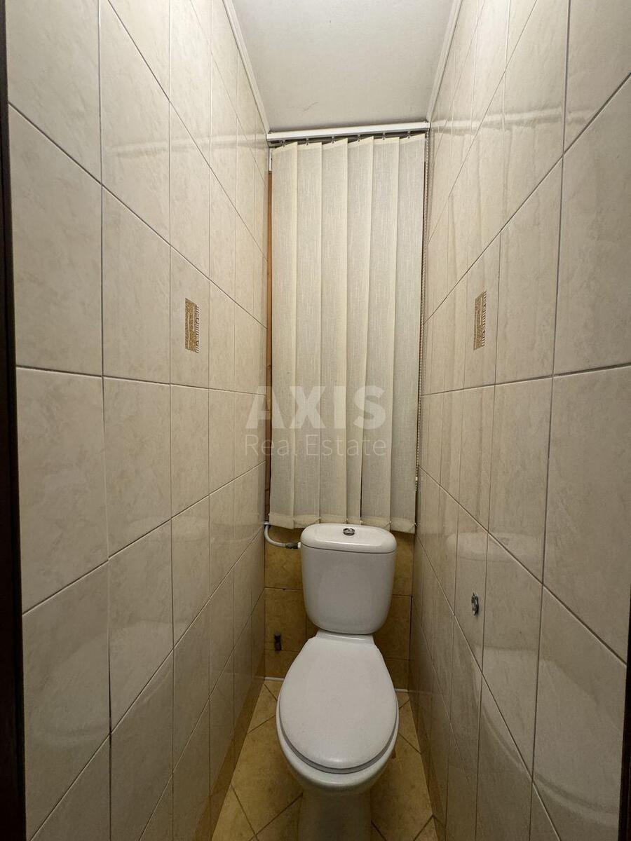 2k apartment vul. Pryrichna 5557317