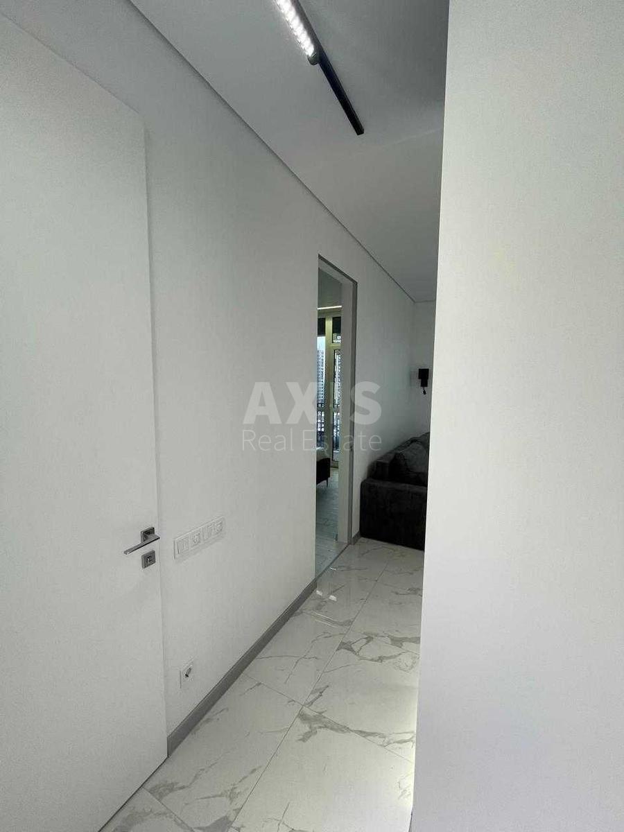 1k apartment prov. Novopechers'kyj 5452712
