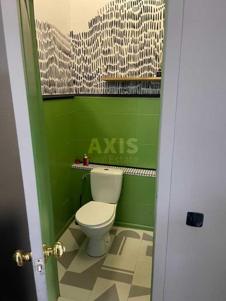 Office vul. Urlivs'ka 8А, 75m26020710