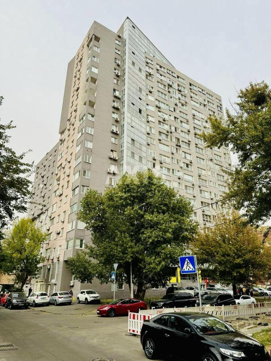 1k apartment vul. Zhyljans'ka 68