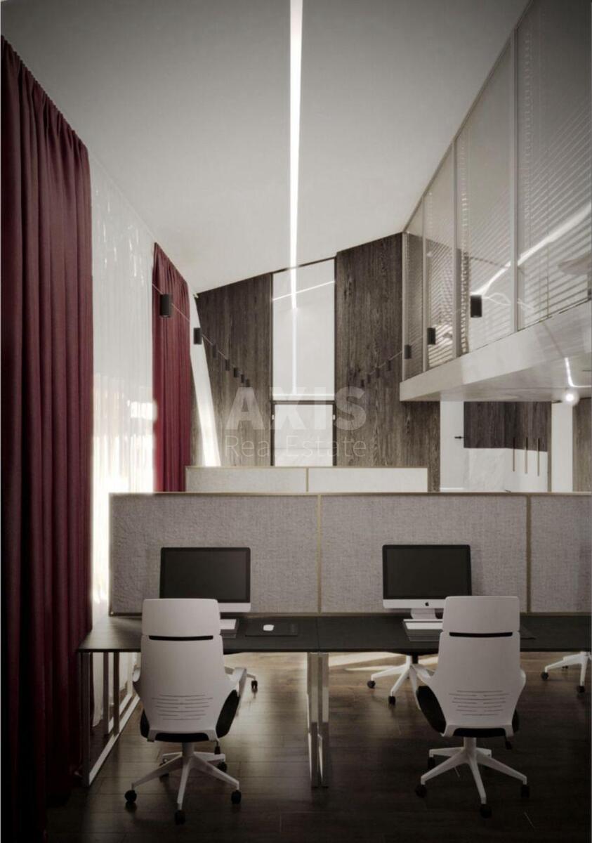 Office vul. Panasa Myrnogo 7, 170m23