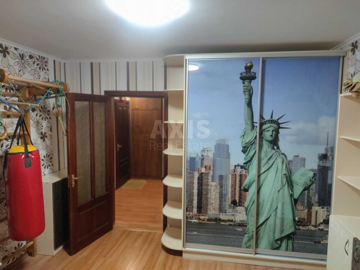 3к квартира пл. Святошинская 1570296