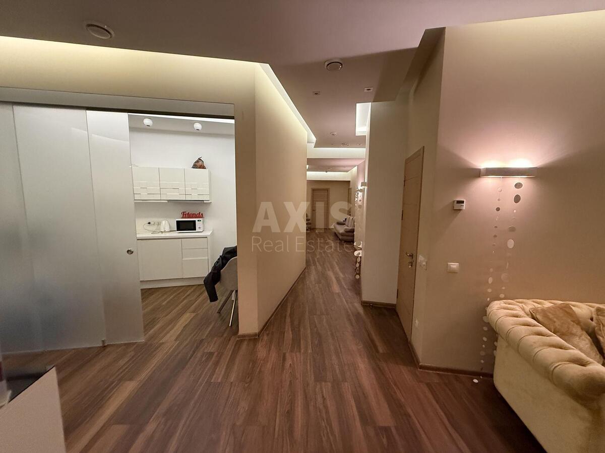 Объект торговли ул. Евгения Коновальца 36Д, 258м2608497