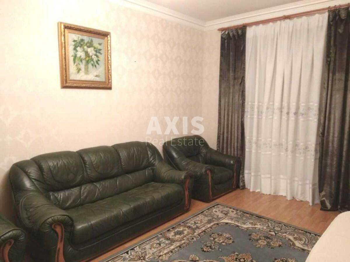 3k apartment vul. Pymonenka Mykoly 132