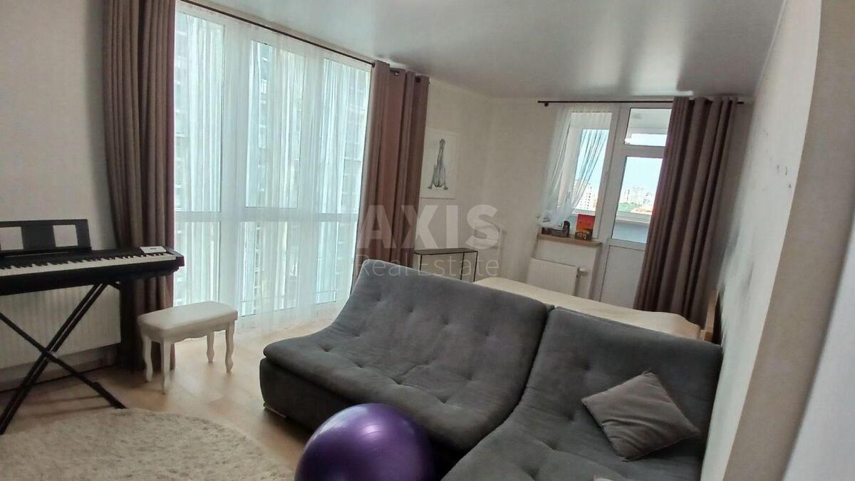 3k apartment vul. Andrjushhenka Grygorija 6Г567255