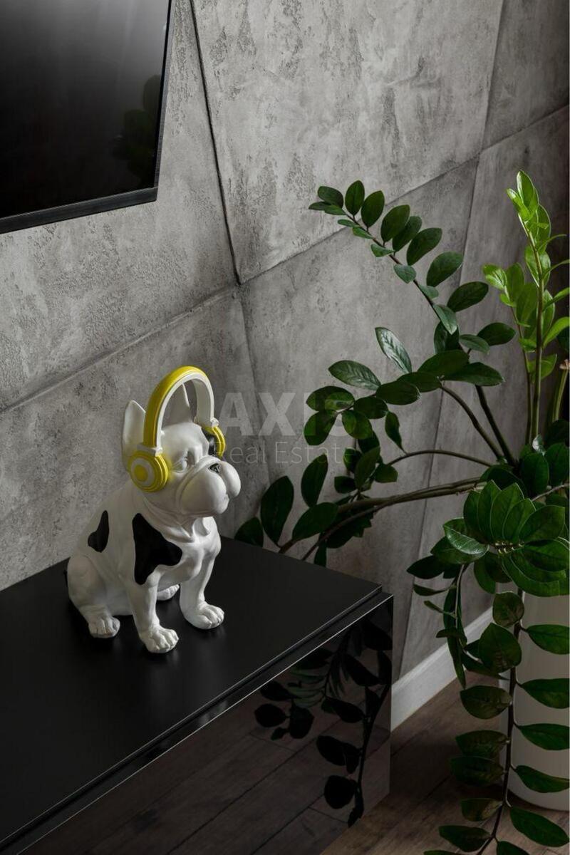 2k apartment vul. Jevgena Konoval'cja 342