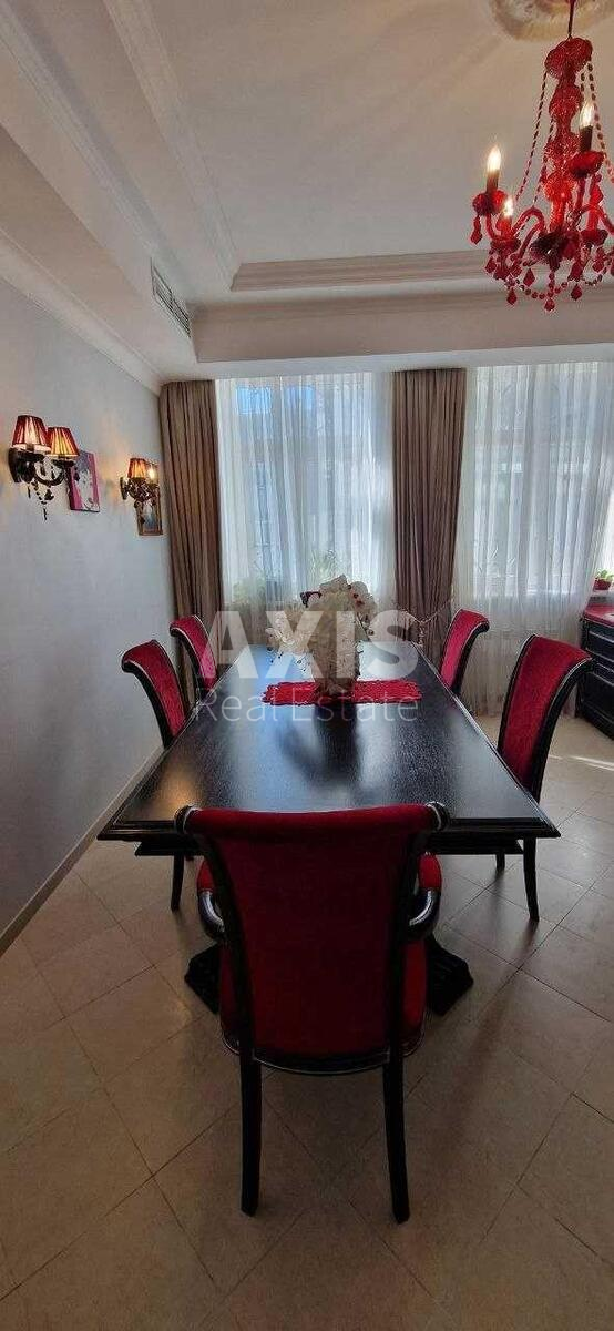 3k apartment vul. Pushkins'ka 200