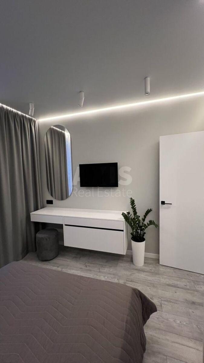 1k apartment vul. Saljutna 2А565697