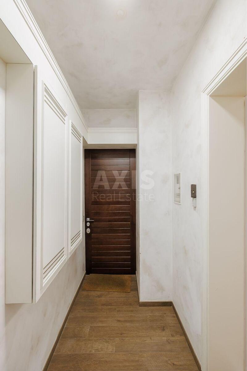 Office vul. Evgena Chykalenko 33, 110m26095215