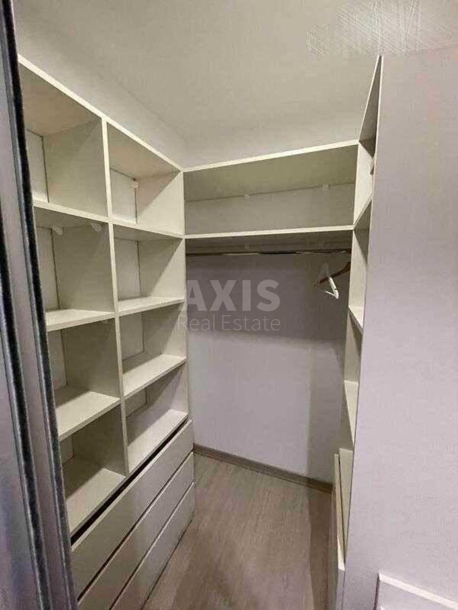 1k apartment vul. Serafymovycha 106