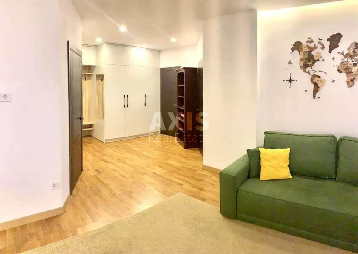 2k apartment vul. Antonovycha 740