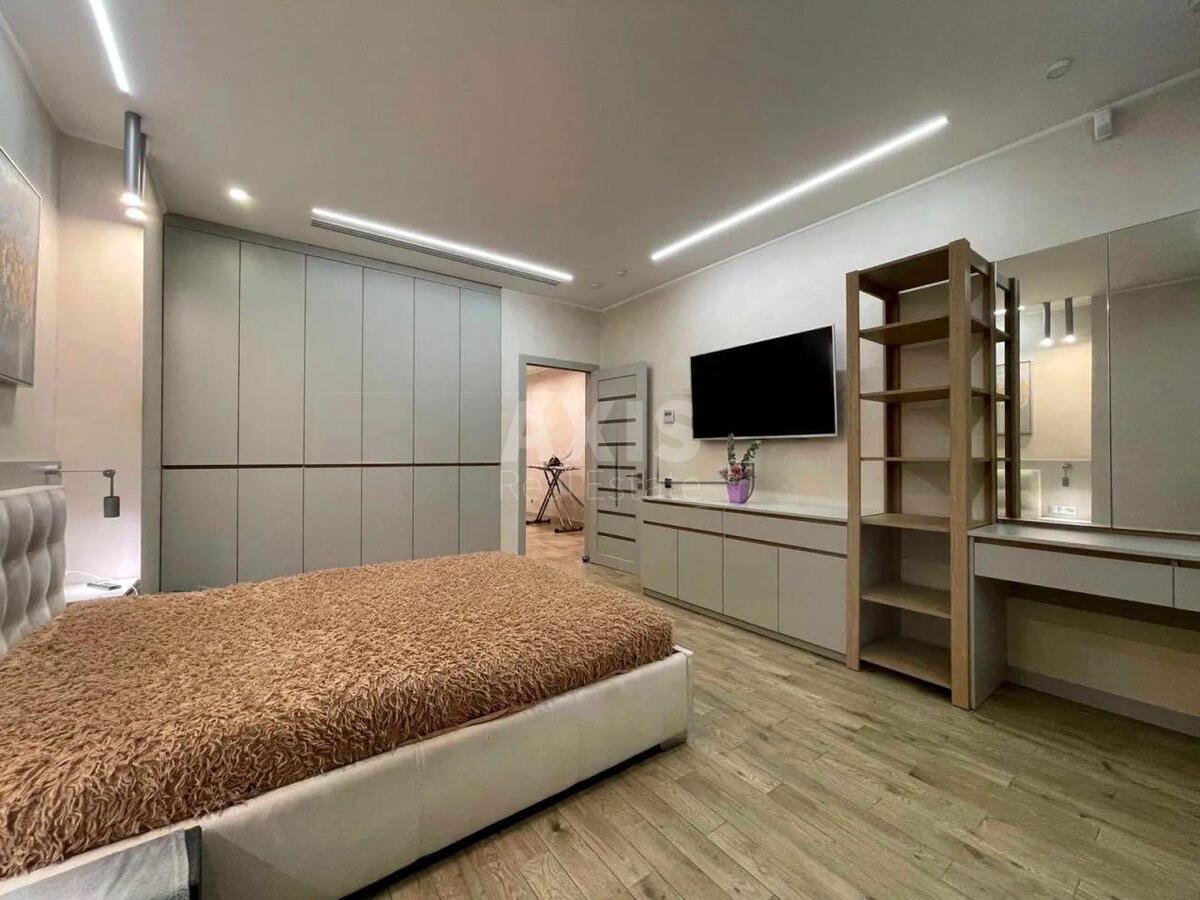 3k apartment vul. Barbjusa Anri 52/1604243