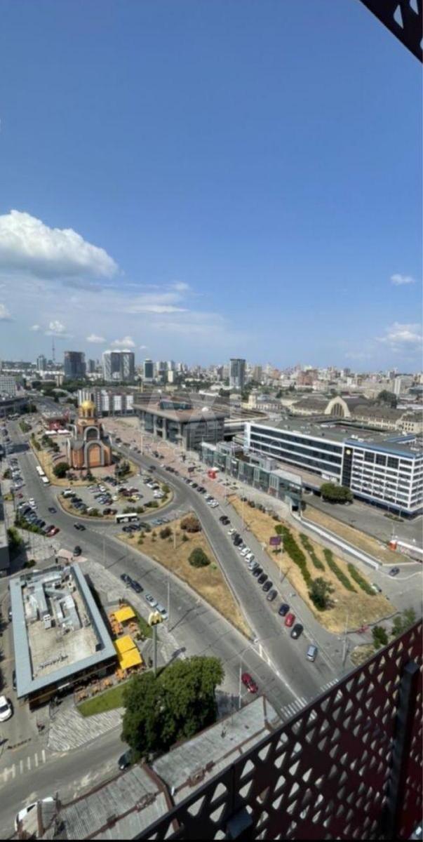 3k apartment vul. Lypkivs'kogo Vasylja Mytropolyta 16Г7