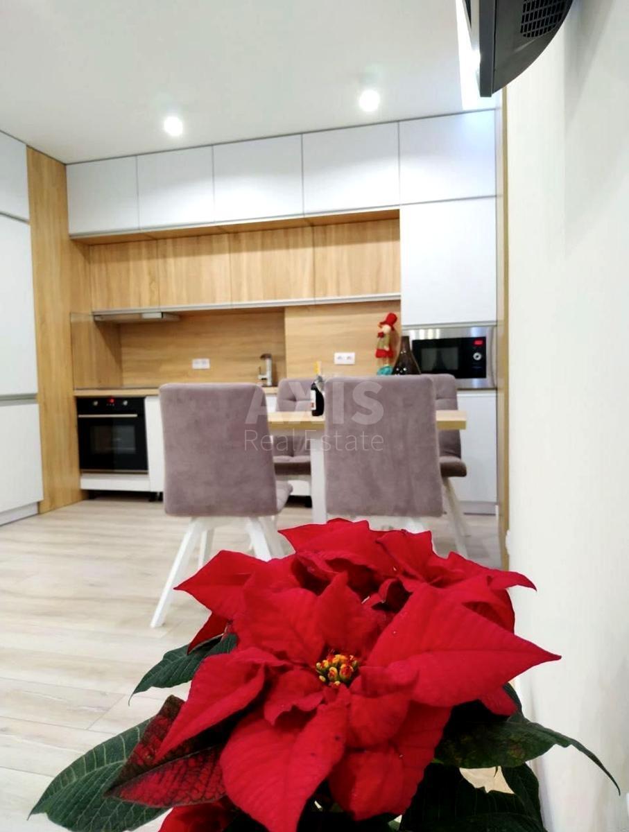 2к квартира ул. Предславинская 55А6376910