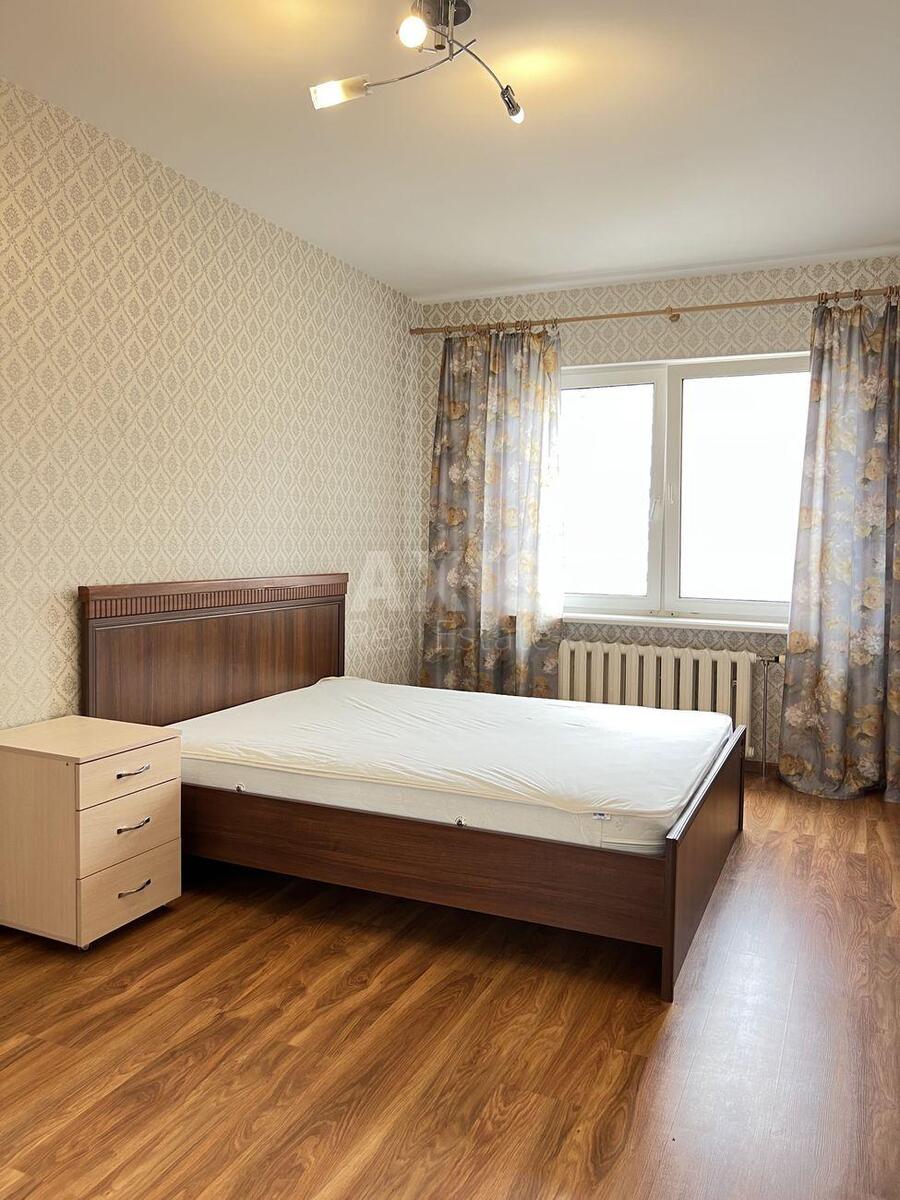 3k apartment vul. Urlivs'ka 152