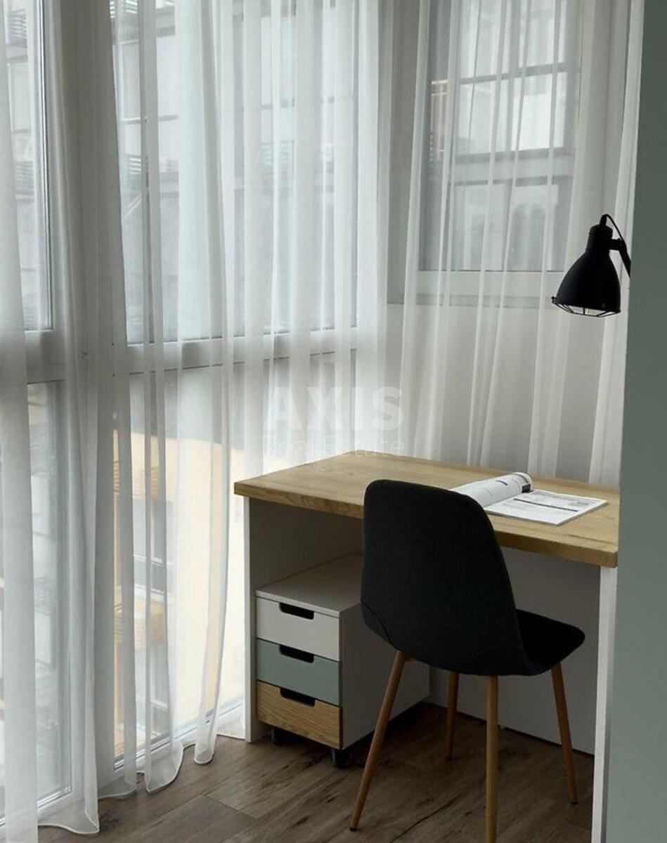 2k apartment vul. Grechka Marshala 10К5