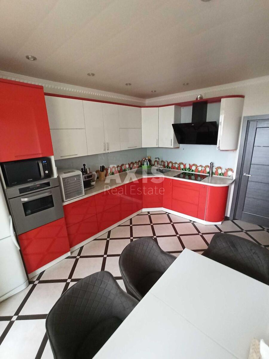 2k apartment nab. Dniprovs'ka 14