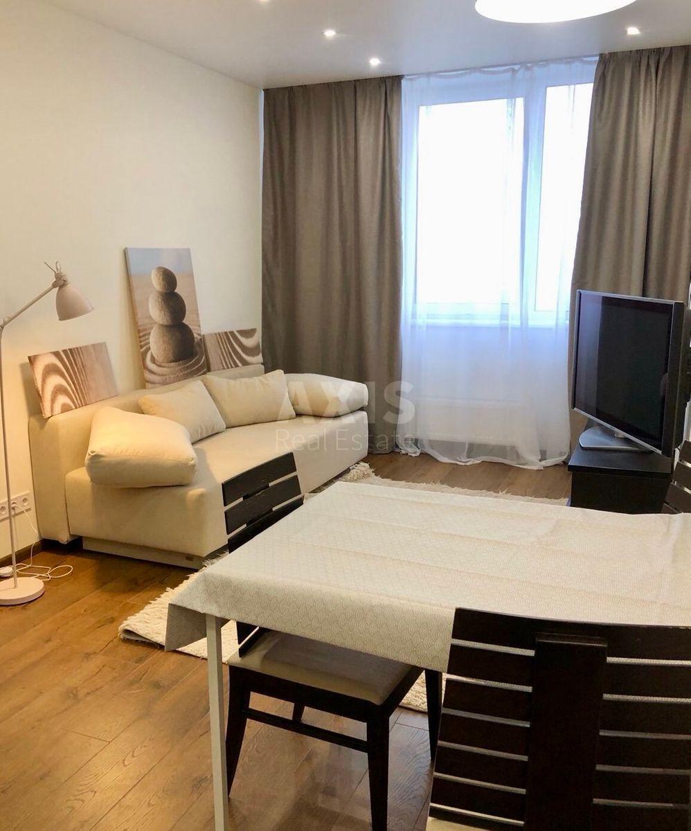 1k apartment vul. Sverstjuka Jevgena 4571891